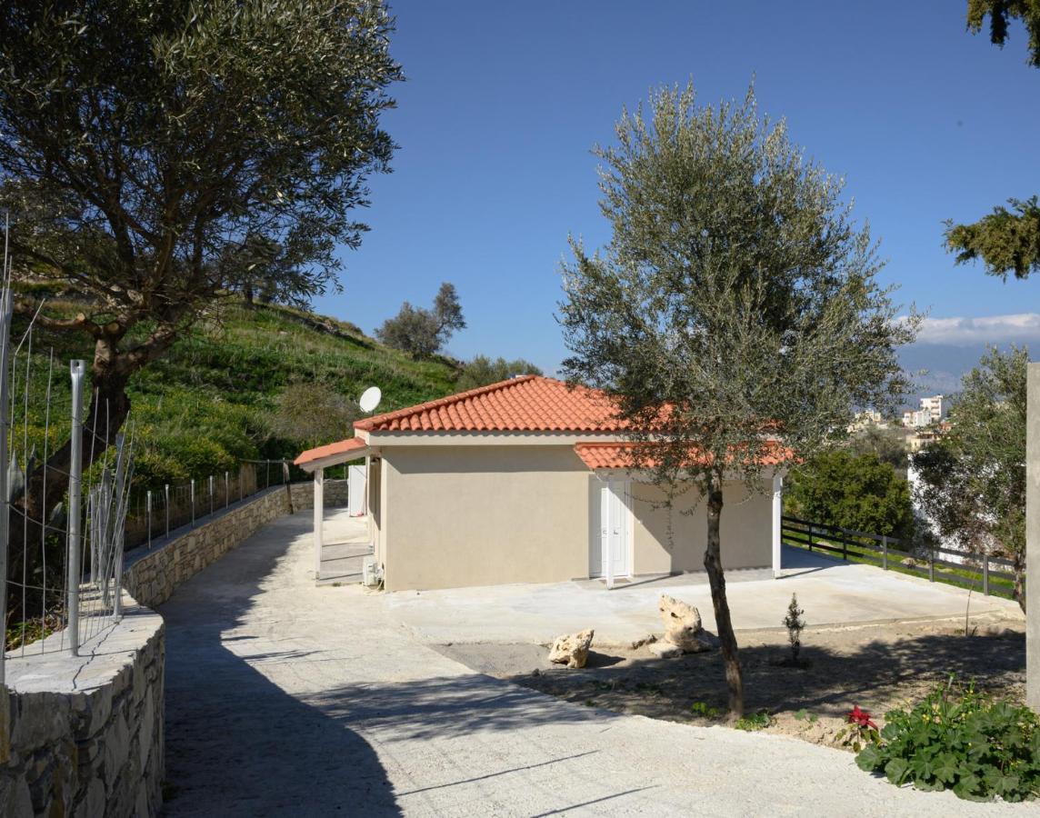 Spiti Athina - In Kamilari With Amazing View Villa Luaran gambar